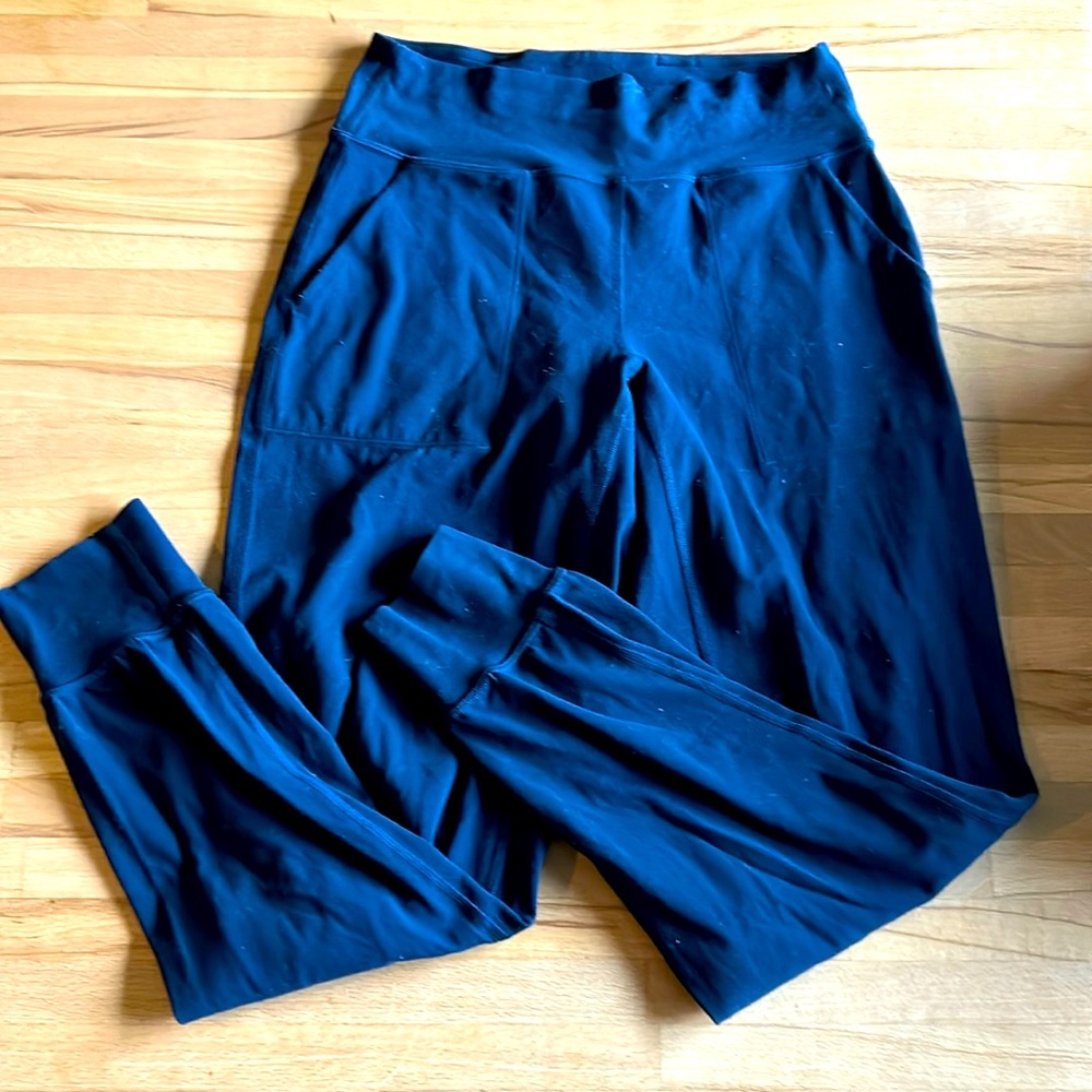 Align Lululemon joggers